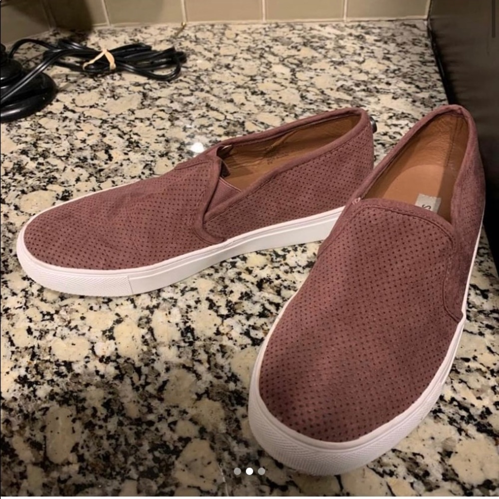 Steven Madden Shoes - Picture 2 of 3